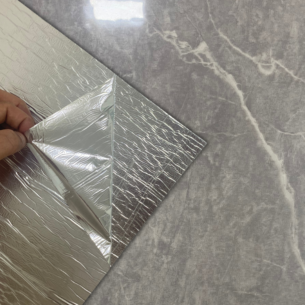 Placa Vinilo Autoadhesiva Gris Cemento 30x60 - Imagen 2